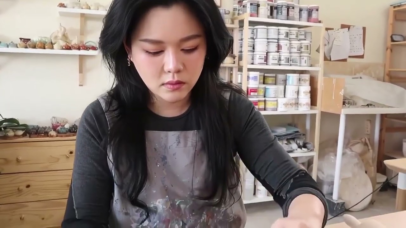 Still from La Poterie, a short film following the pottery-making process